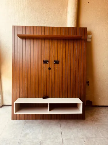 Painel para televisão 