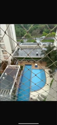 Alugo apartamento repleto de móveis 