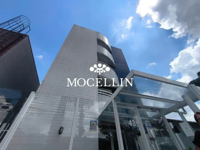 Apartamento mobiliado para locação no Mercês, Curitiba/Mocellin Imóveis