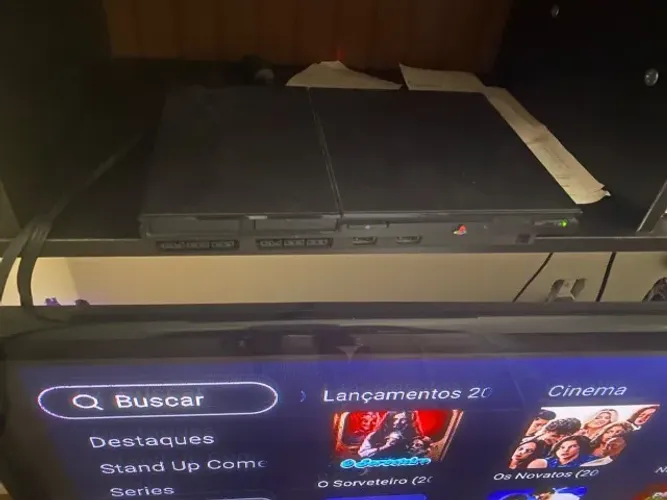 Vende-se play station 2