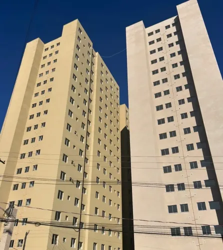 Imóvel para aluguel e venda possui 44 metros quadrados com 2 quartos em Laranjeiras - Caie