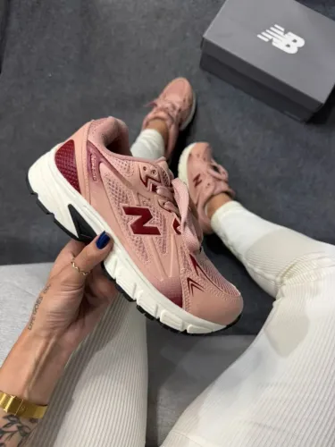 Tenis
