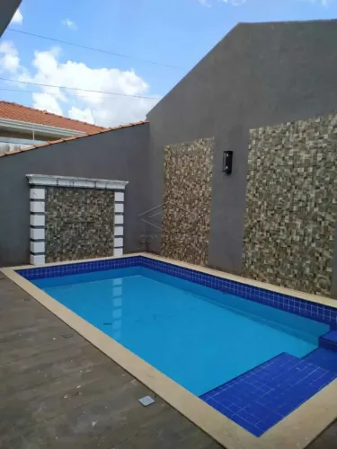 BELÍSSIMA CASA COM PISCINA E ÓTIMO ACABAMENTO EM BAURU/SP