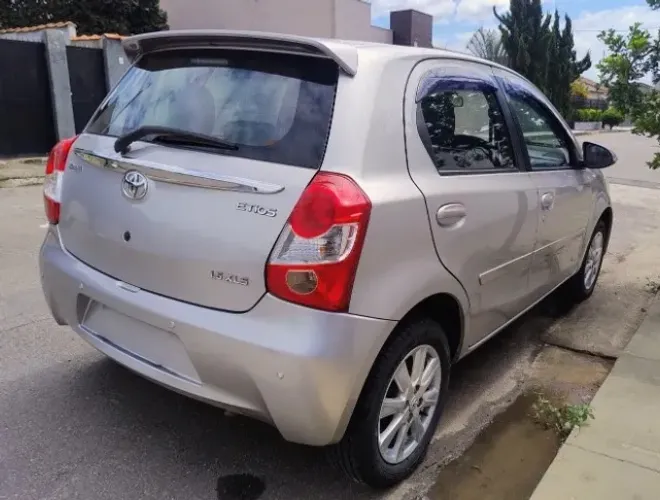 Toyota Etios XLS 1.5 Flex 5P Aut. 2017