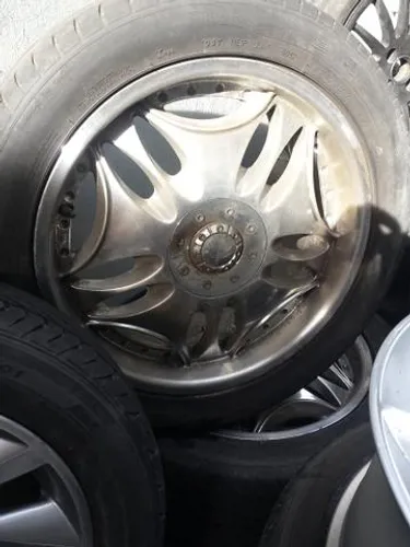 Roda aro 18 Polida com borda Ford EcoSport com Pneu 235 50 18 Dunlop jogo multi furo
