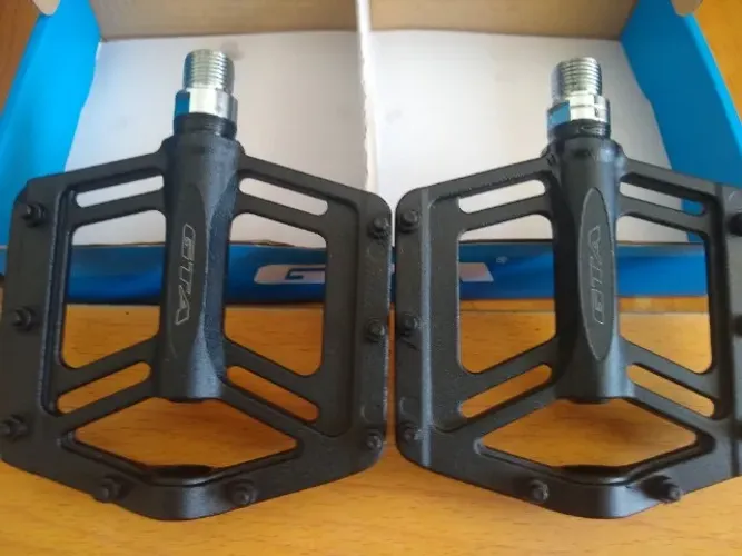 Pedal Plataforma Alumínio De Bicicleta Com Rolamento Selado