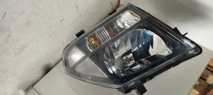 Farol Frontier Fumê (lados)