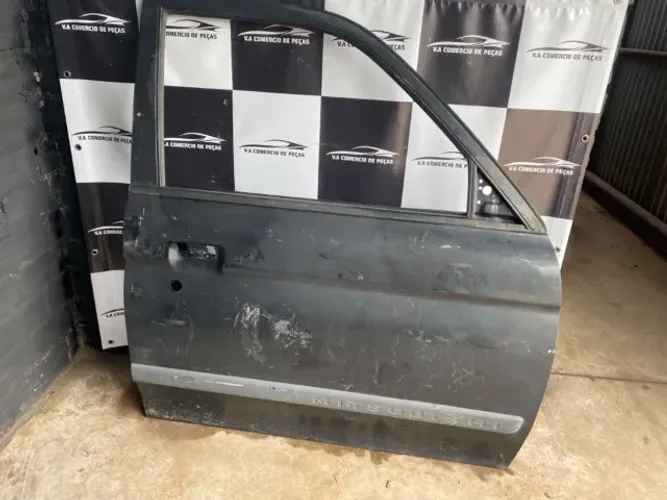 Porta L200 Dianteira direita