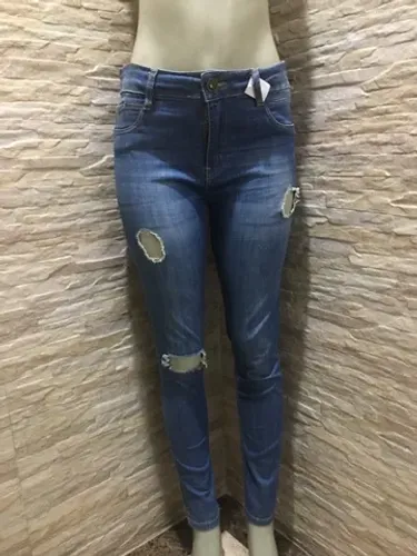 Calça Jeans Destroyed Sawary