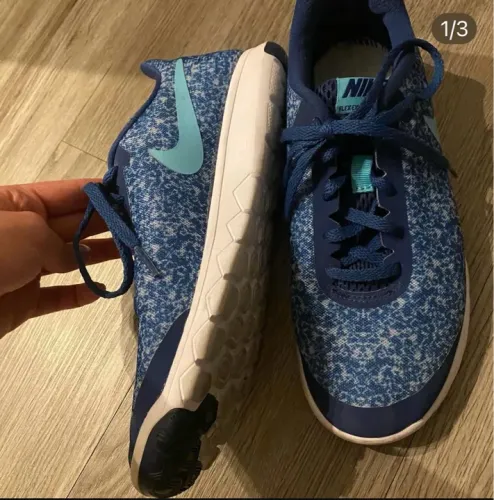 OPORTUNIDADE tênis Nike
