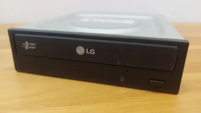Gravador de CD / Dvd LG - Cd Rom LG Super Multi Dvd Rewriter GH22NS50  [Usado] Perfeito