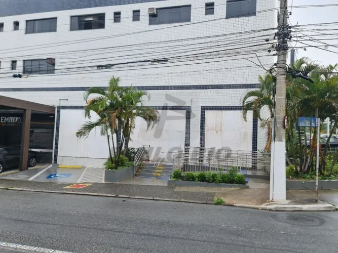 Prédio Comercial para Locação - 343 m² no Bairro Assunção, São Bernardo do Campo/SP.