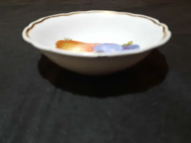 Antiga tigelinha de porcelana IPNFM. São Paulo. Raridade da decad de 50. Sem uso.