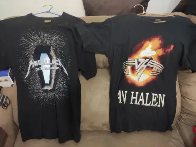 Camisas Van Halen e Metallica 