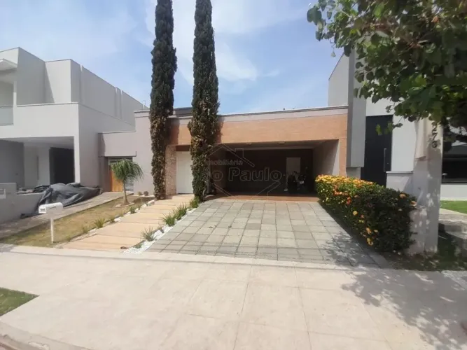 Locação de Casas / Condomínio na cidade de Araraquara