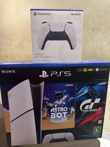 PS5 na caixa com NF e nunca usado.