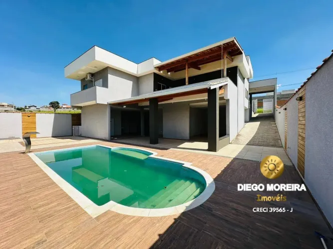 Casa para venda dentro de condomínio em Bom Jesus dos Perdões
