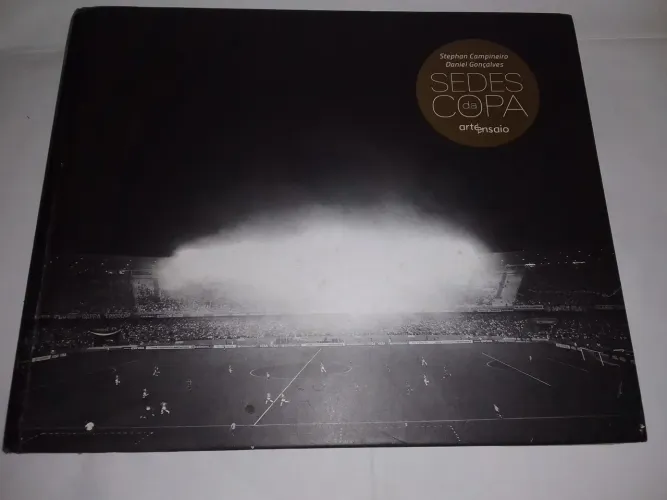 Livro de todas as copas Stephanie campineiro Daniel Gonçalves capa dura 220 pag
