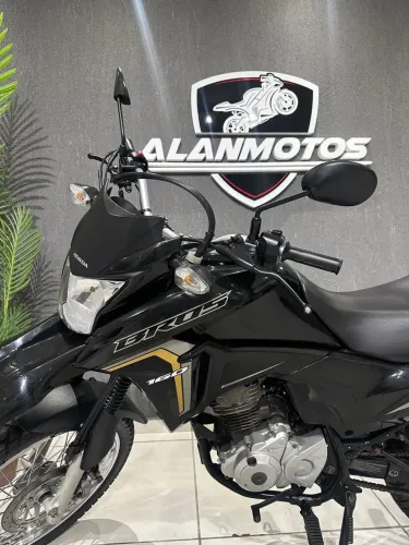 Bros 2022 única dona