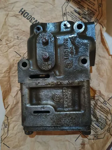 8P-7791 / 8M6291Válvula de pressão trator D6 cartepillar