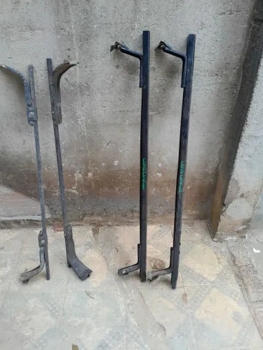 Vende se Barra de teto para carro serve no gol fusca uno 