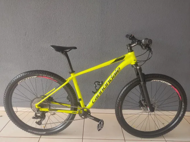 Cannondale trail 4 tamanho 17