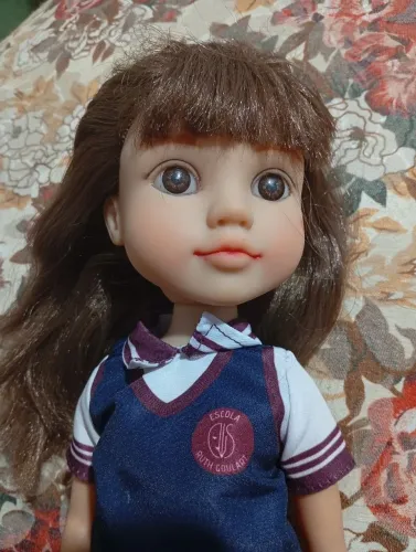 Linda boneca