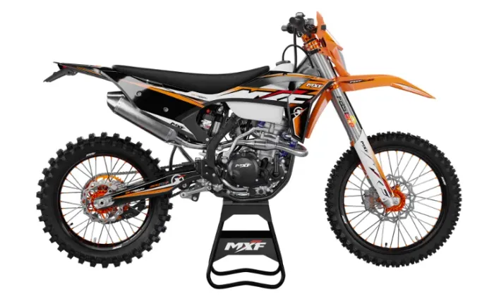 Motos MXF 300 no Brasil