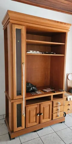 Estante em madeira, toda original e conservada