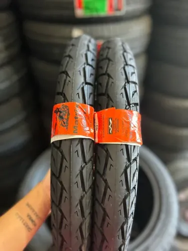 Pneu moto traseiro Levorin 90/90/18 s/camara