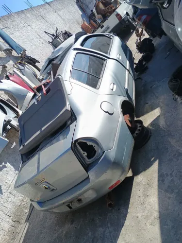 Sucata Renault Clio só peças 