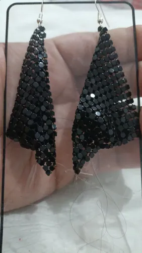 Brinco Comprido de malha lantejoula 