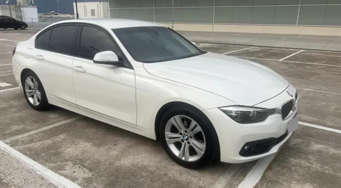 BMW 320i 2018 Particular - Excelente Estado