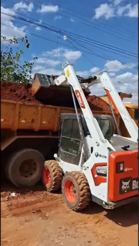 Serviço de Terraplanagem!