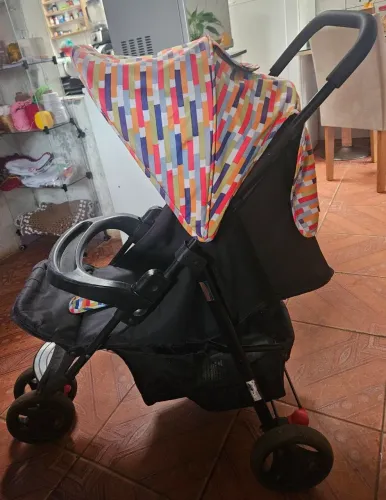 Carrinho infantil masculino 