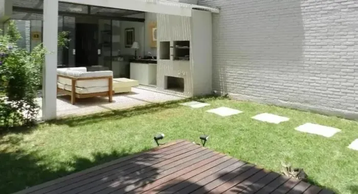 Vendo Linda Casa com Piscina MC