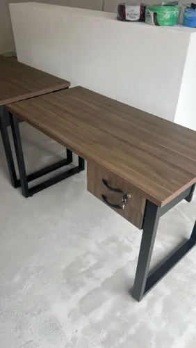 Mesa de Escritório com Gaveta - Estilo industrial 1.20x60