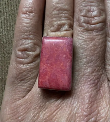 Anel coral e prata 