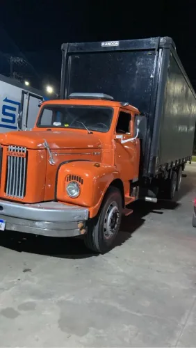 SCANIA 111s no Sider