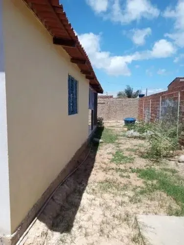 CASA A VENDA EM BENEVIDES CENTRO