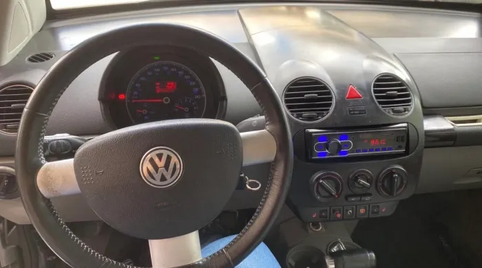 Volkswagen New Beetle 2.0 MI Mec./aut. 2007