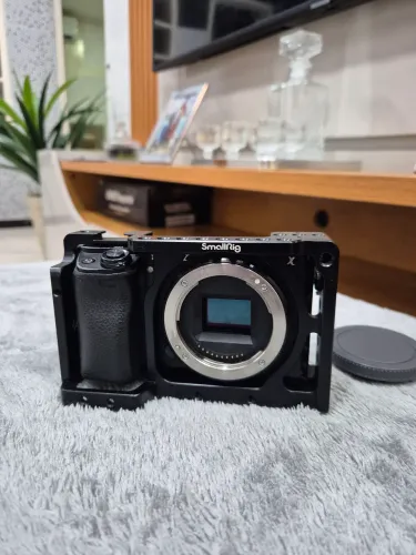 Corpo Câmera Sony Alpha a6300 ILCE-a6300 Mirrorless