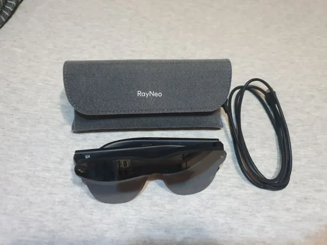 Rayneo 3s Pro. Sem detalhes.