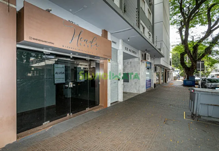 EXCELENTE SALA COMERCIAL NO TÉRREO DO EDIFÍCIO AÇORES, COM 22,45 M² PARA ALUGAR NA ZONA 01