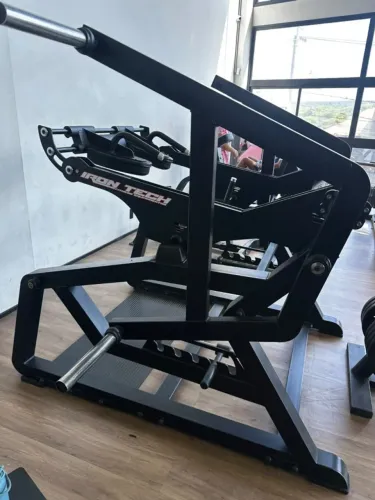 Agachamento Iron - Ponteira Olímpica