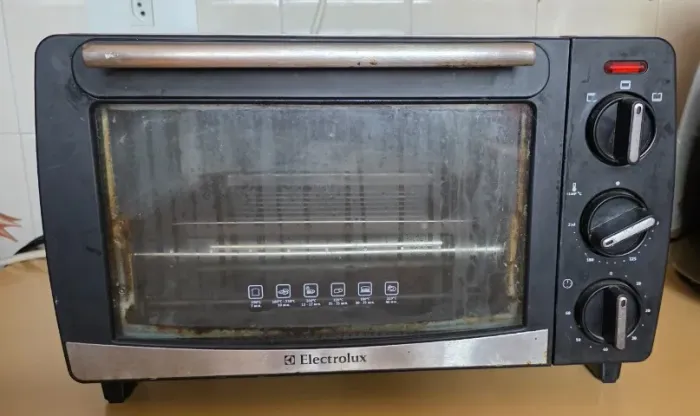 FORNO ELETRICO ELETROLUX EOC20