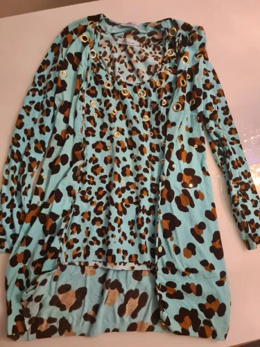 Twinset (conjunto) blusa e cardigan em viscose e ilhós Blumarine SS11 estampa desfilada