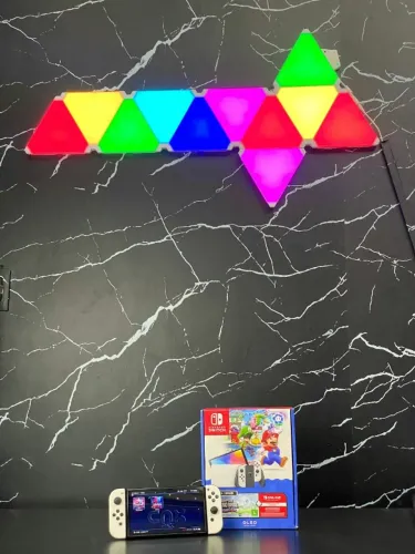 NINTENDO SWITCH OLED DESBLOQUEADO + CARTÃO SD 512GB