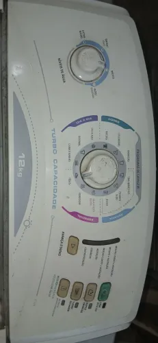 Máquina de lavar roupa 12kg