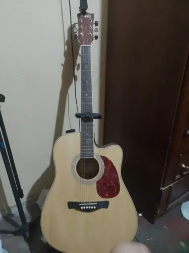 Violão elétrico Tagima, série Memphis md 18